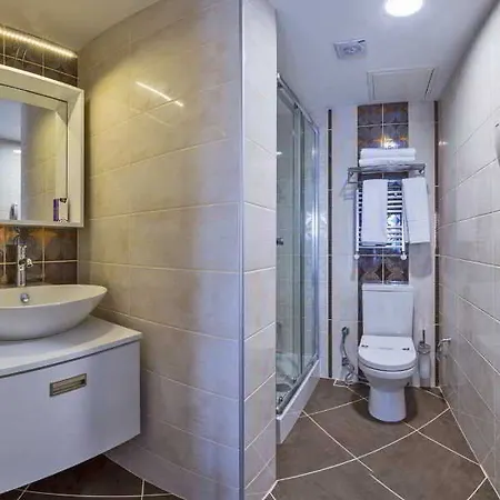Dab Hotel 4*